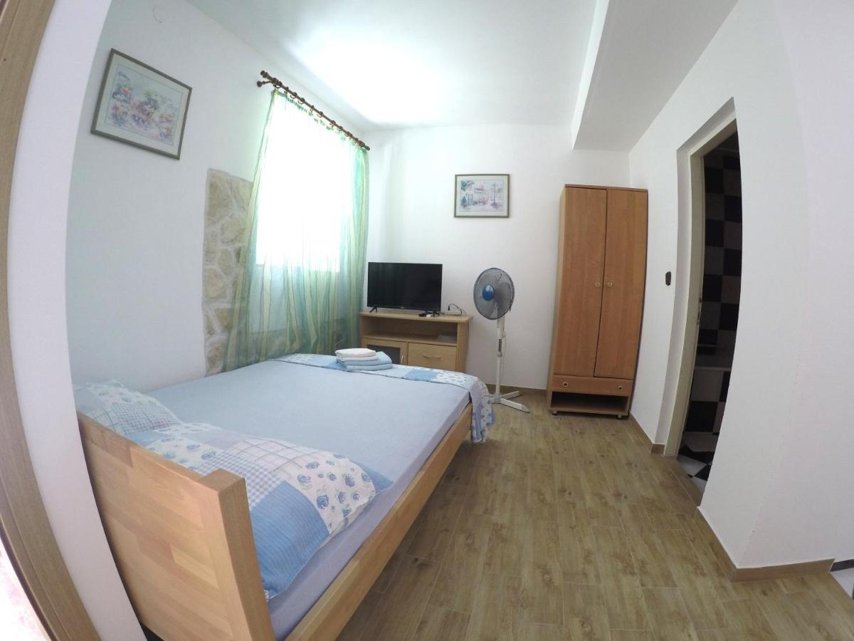 Peach Apartment'S Repic Bibinje Buitenkant foto