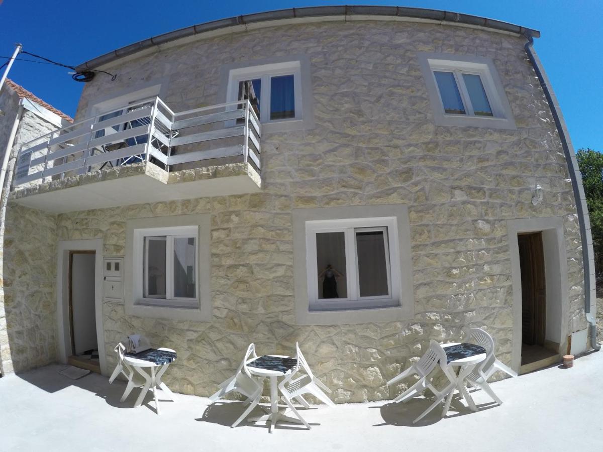 Peach Apartment'S Repic Bibinje Buitenkant foto
